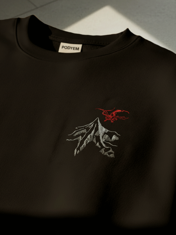 Yalnız Dağ Nakışlı Sweatshirt